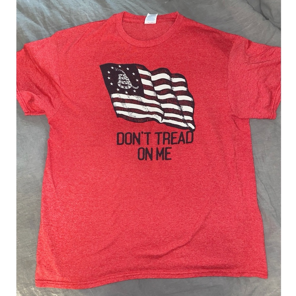 MEN’S Tee